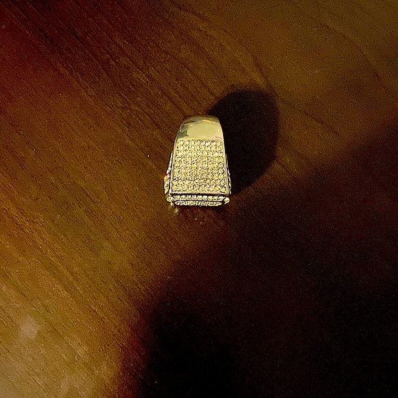 ICED OUT RING - Picture 2 of 2